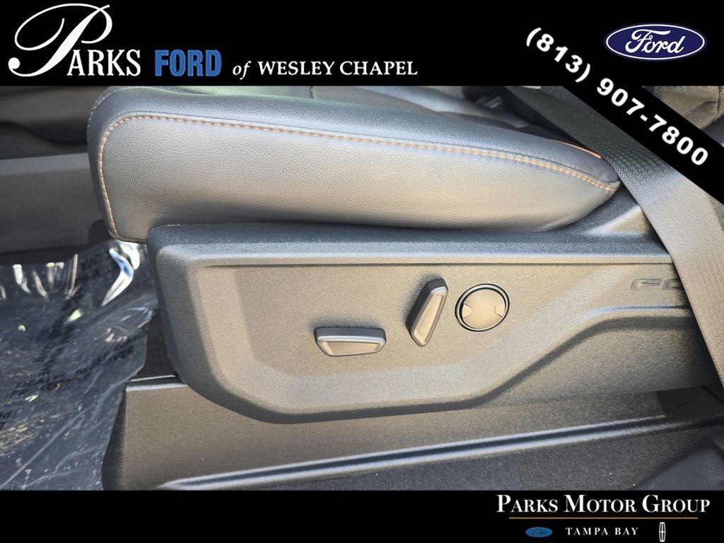 Certified 2025 Ford F250 Lariat w/ Lariat Ultimate Package image 19