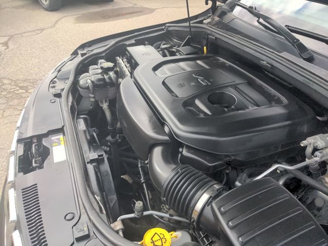 Used 2020 Jeep Grand Cherokee Limited w/ Luxury Group II image 43