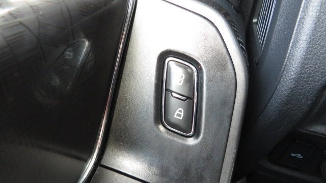 Certified 2022 Ford F150 XLT w/ Equipment Group 302A High image 26