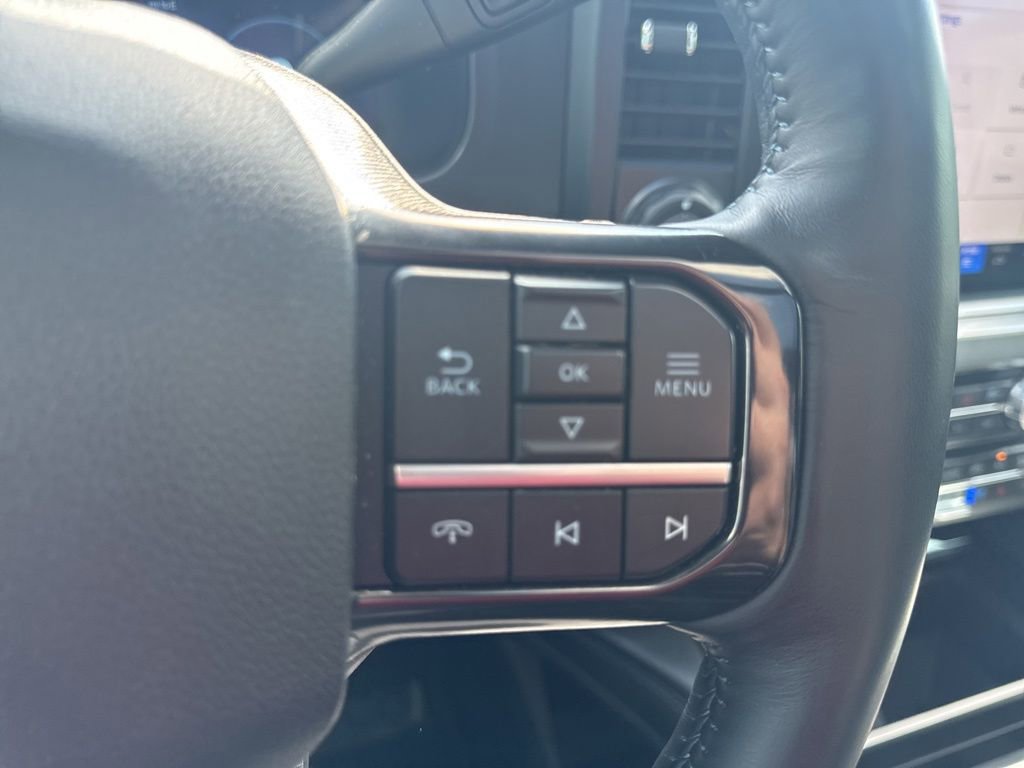 Certified 2025 Ford F350 Platinum AWD/4WD image 20