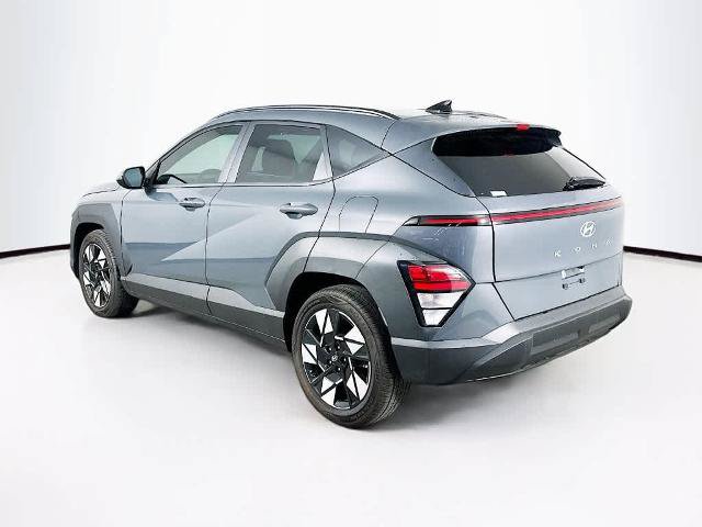 Used 2025 Hyundai Kona SEL FWD image 4