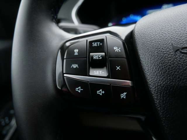 Certified 2022 Ford Escape Titanium image 21