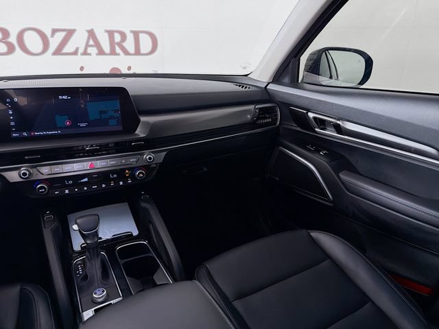 Used 2024 Kia Telluride S w/ S Sunroof Package FWD image 29