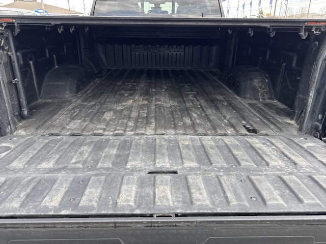 Used 2023 GMC Sierra 3500 Denali w/ Denali Ultimate Package AWD/4WD image 21
