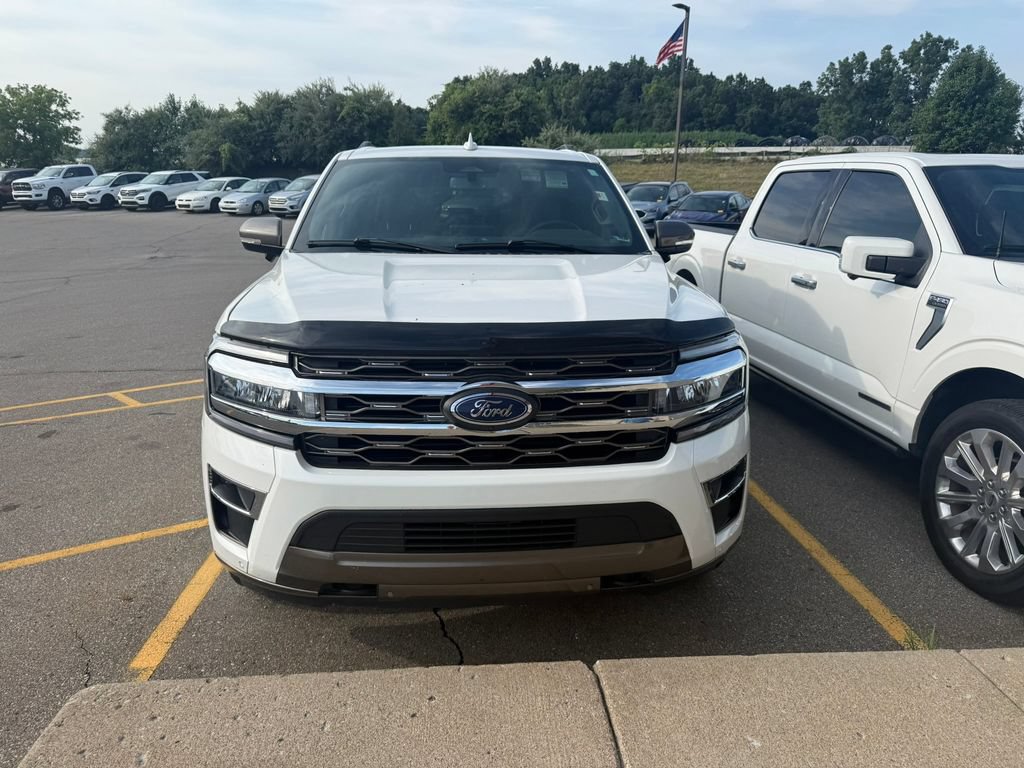 Certified 2024 Ford Expedition Max King Ranch AWD/4WD image 2