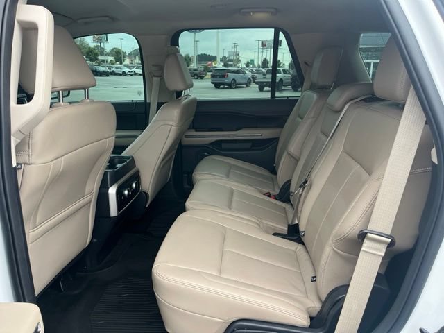 Certified 2023 Ford Expedition XLT RWD image 6