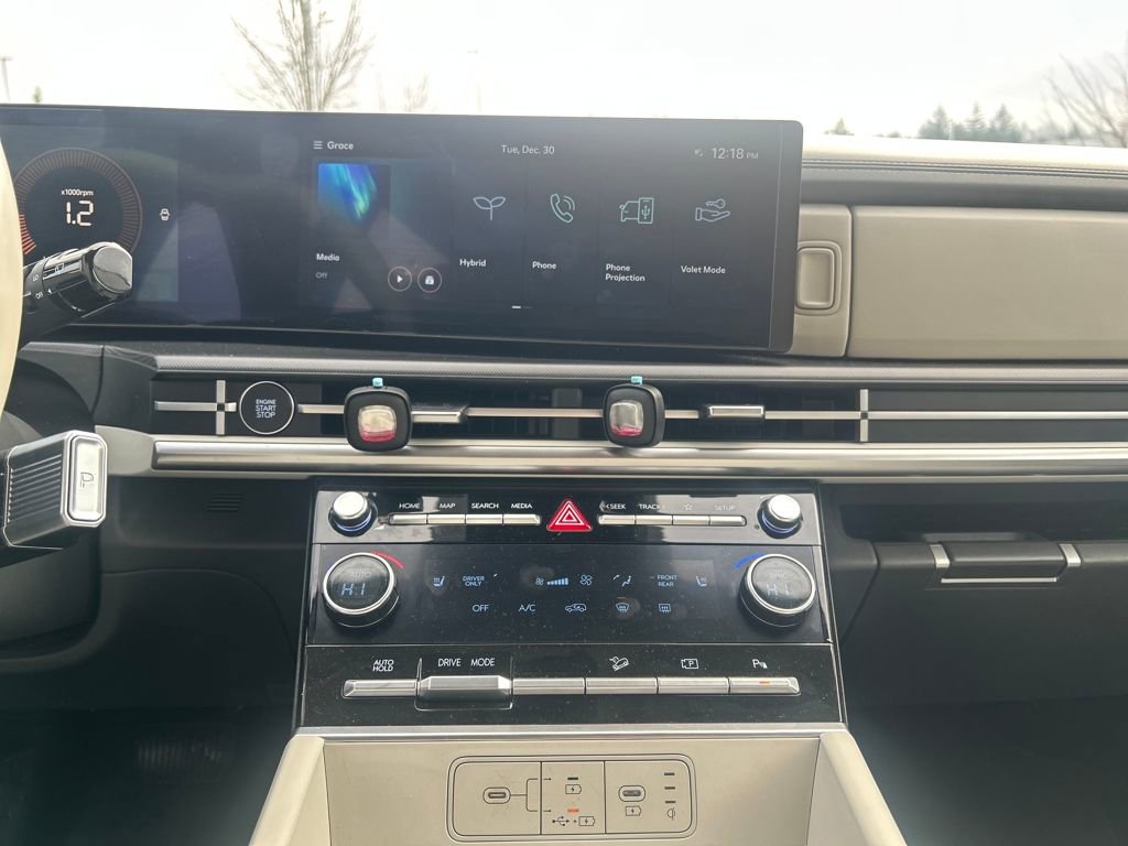 Used 2024 Hyundai Santa Fe SEL image 26