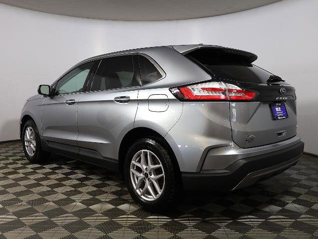 Certified 2023 Ford Edge SEL w/ Convenience Package image 2