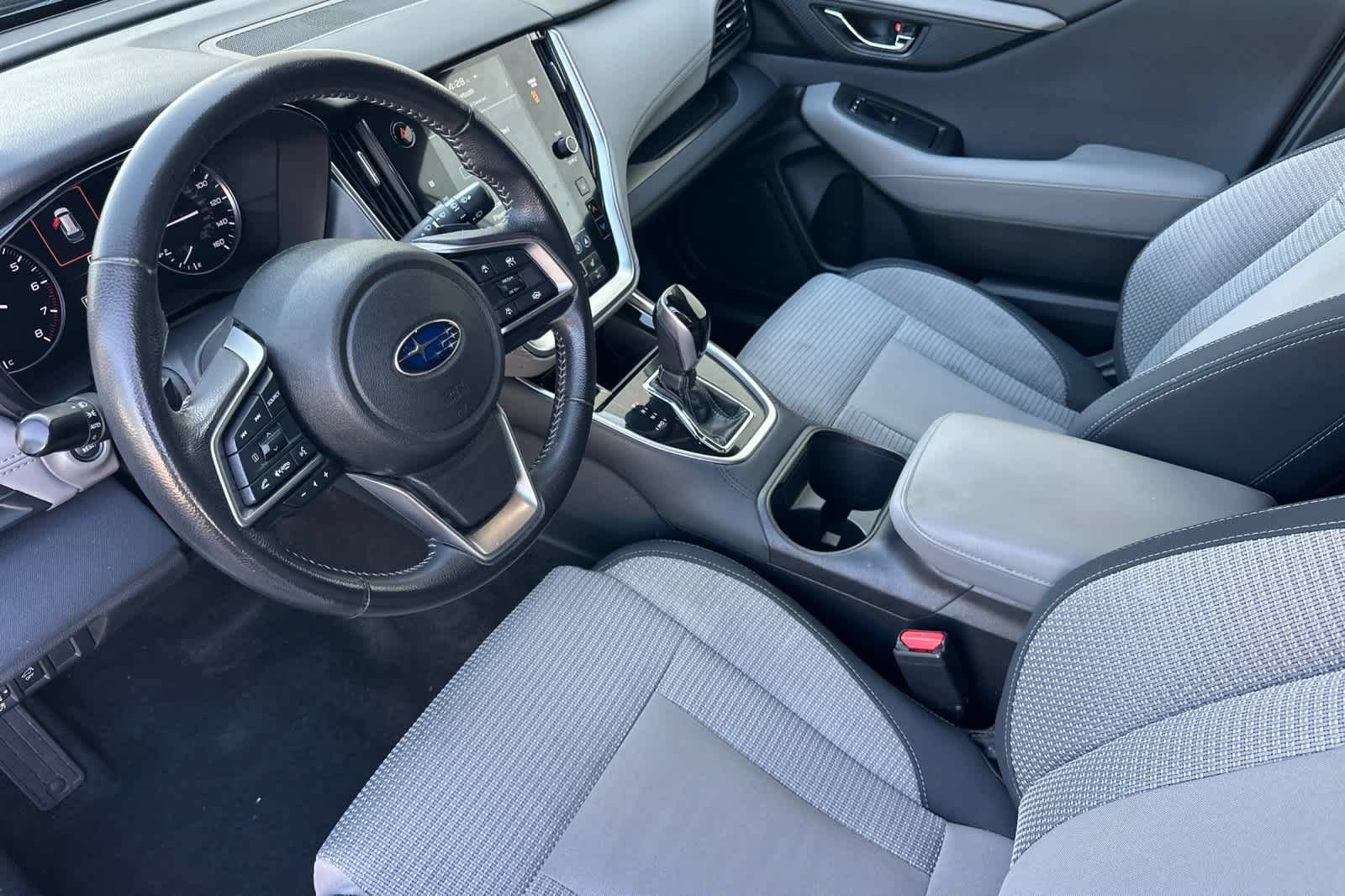 Used 2023 Subaru Outback Premium AWD/4WD image 12