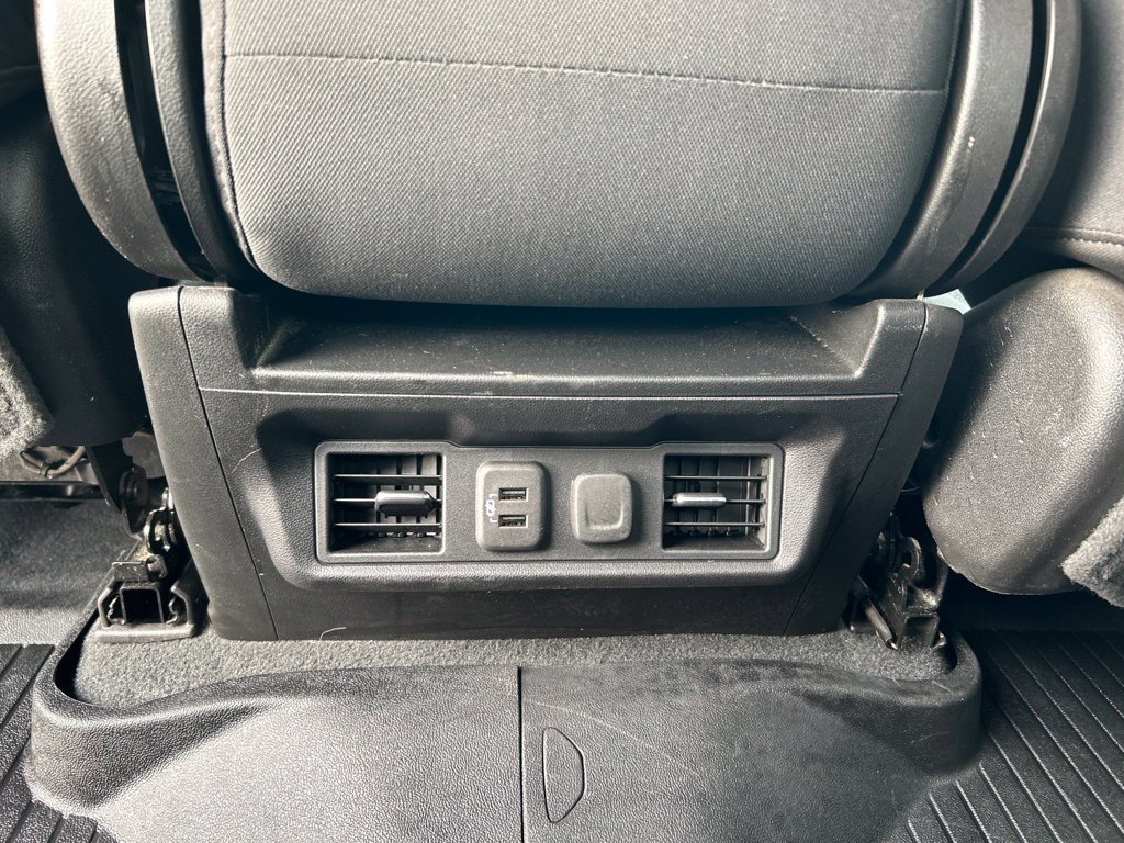 Used 2021 Chevrolet Silverado 1500 RST AWD/4WD image 16