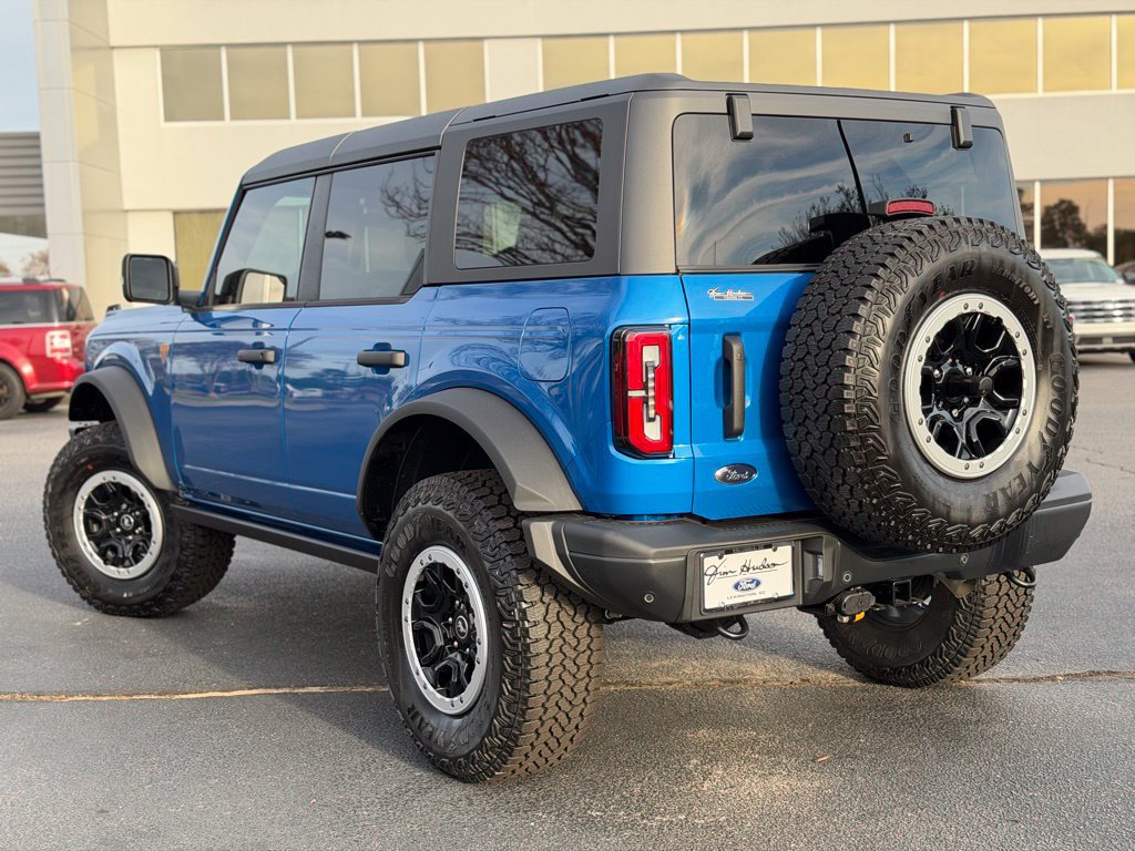 Certified 2025 Ford Bronco Badlands AWD/4WD image 6