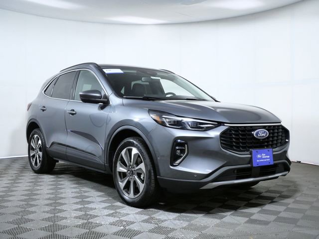 Certified 2023 Ford Escape Platinum w/ Premium Technology Package