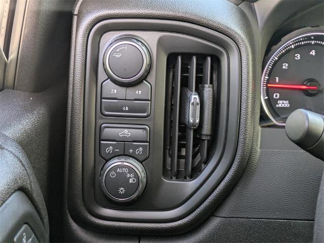 Used 2022 Chevrolet Silverado 2500 Custom w/ Custom Convenience Package image 24