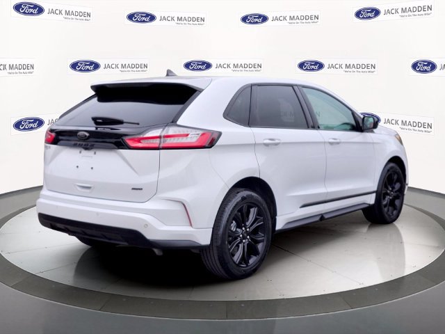 Certified 2024 Ford Edge SE w/ Black Appearance Package AWD/4WD image 5