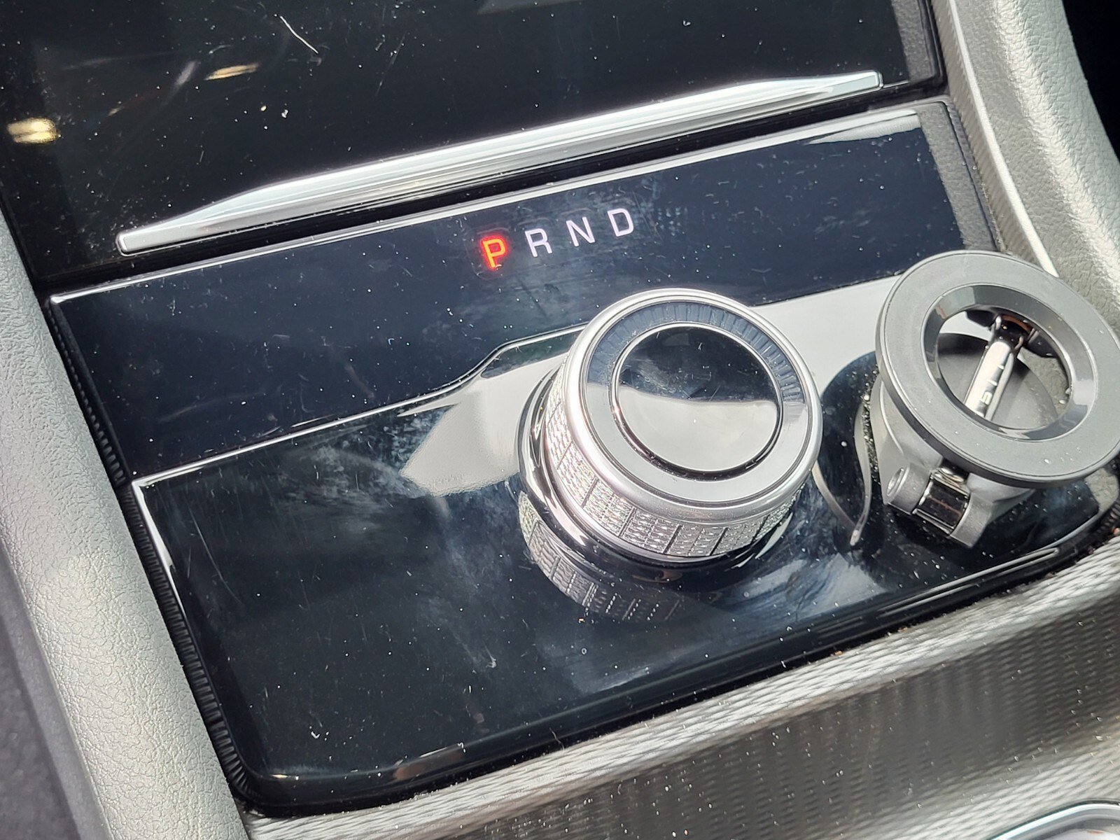 Used 2025 Jeep Grand Cherokee L Laredo image 26