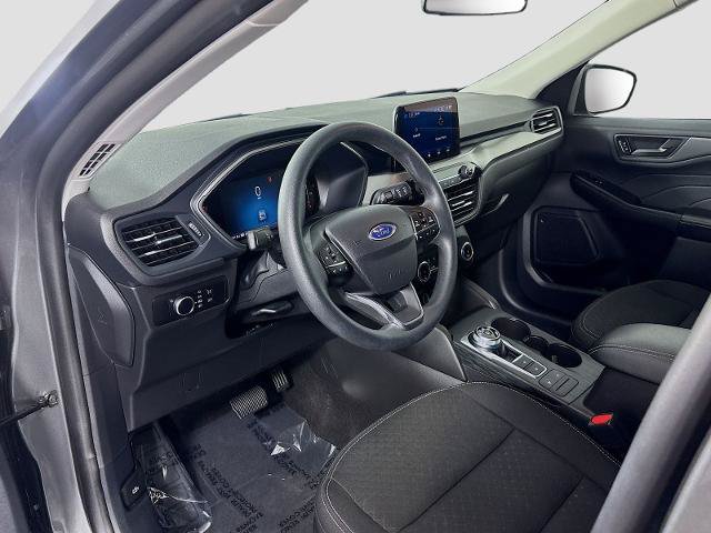 Certified 2025 Ford Escape Active FWD image 9