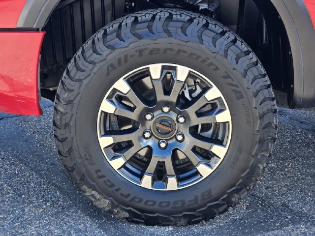 Used 2021 Nissan Titan PRO-4X w/ Pro-4x Convenience Package AWD/4WD image 19