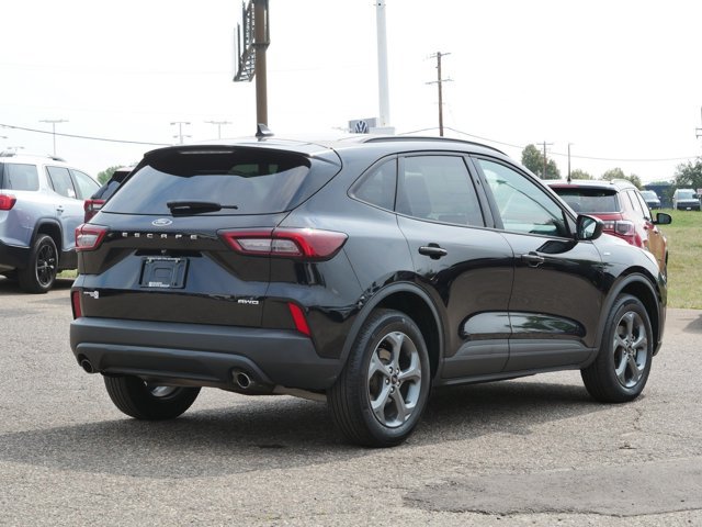 Certified 2026 Ford Escape ST-Line AWD/4WD image 3