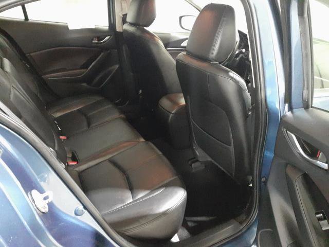 Used 2018 MAZDA MAZDA3 Touring image 34
