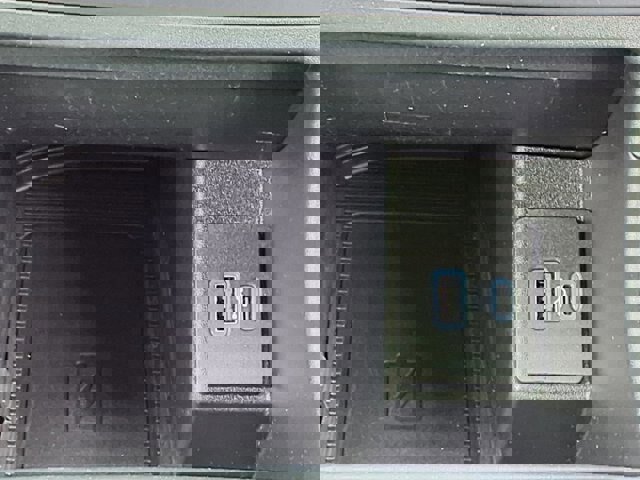 Certified 2024 Ford Edge ST-Line image 13