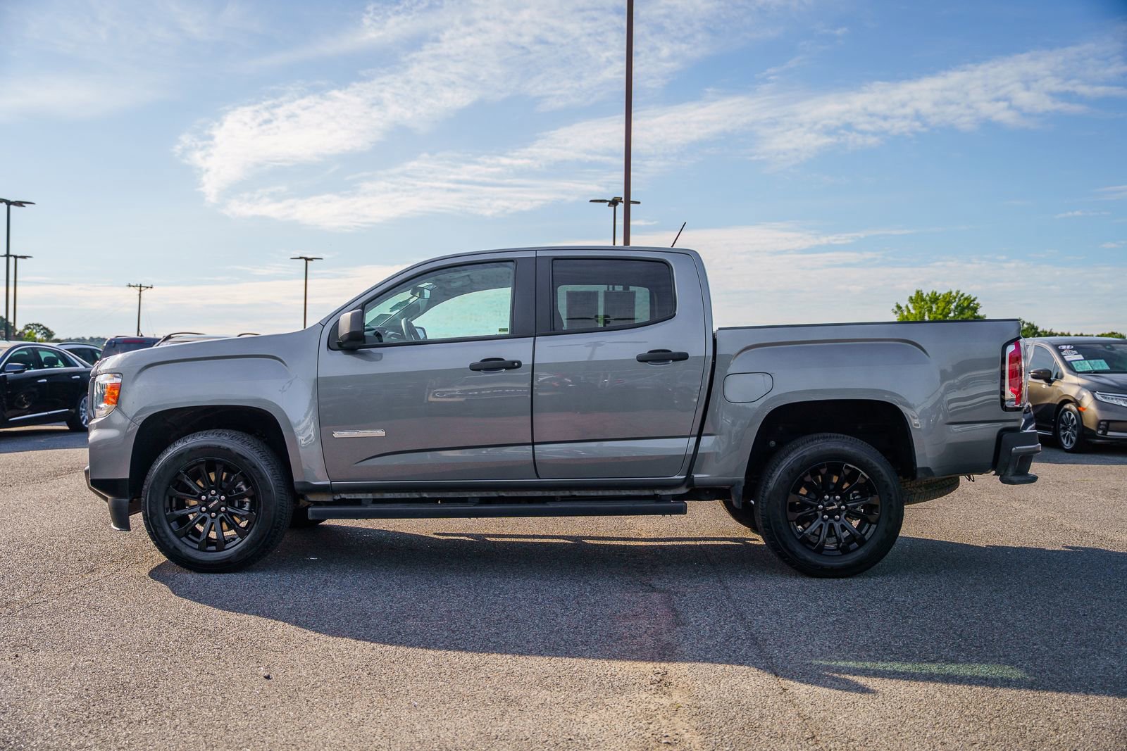 Used 2022 GMC Canyon Elevation Standard RWD image 4