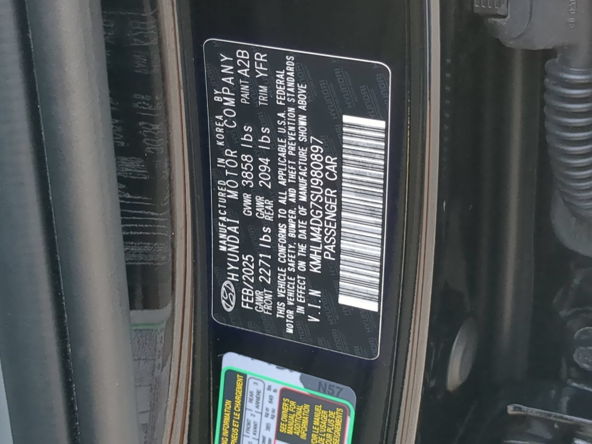 Used 2025 Hyundai Elantra Sport FWD image 69