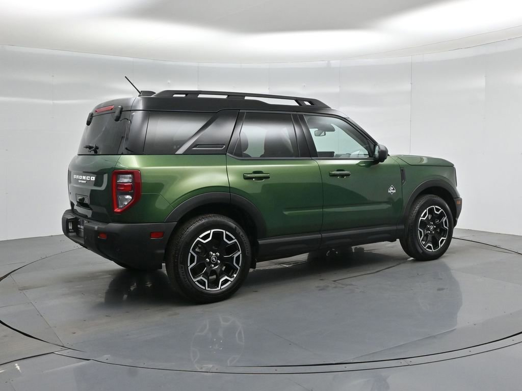 Certified 2025 Ford Bronco Sport Outer Banks w/ Outer Banks Tech Package+ image 12