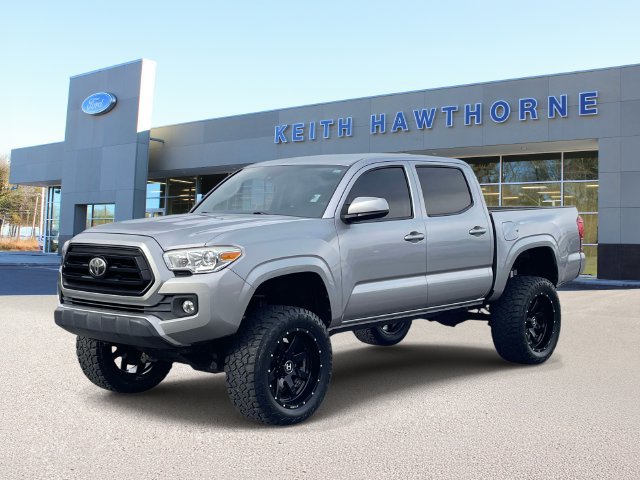 Used 2020 Toyota Tacoma SR AWD/4WD image 3