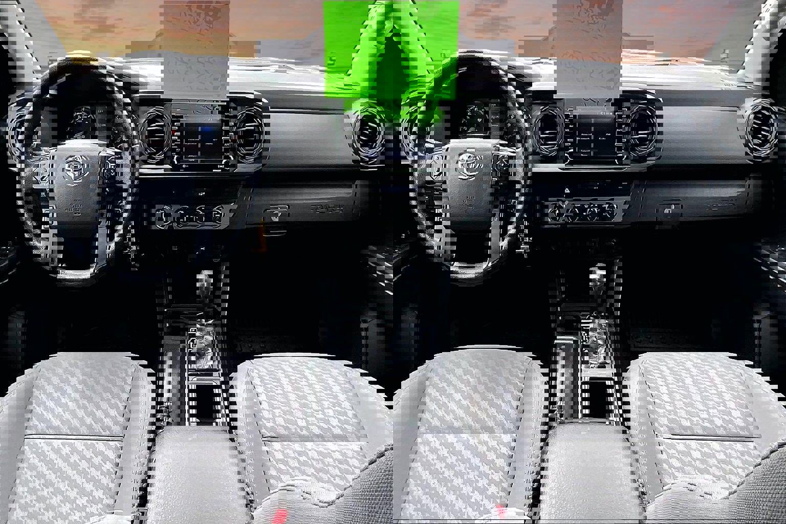 Used 2021 Toyota Tacoma SR AWD/4WD image 16