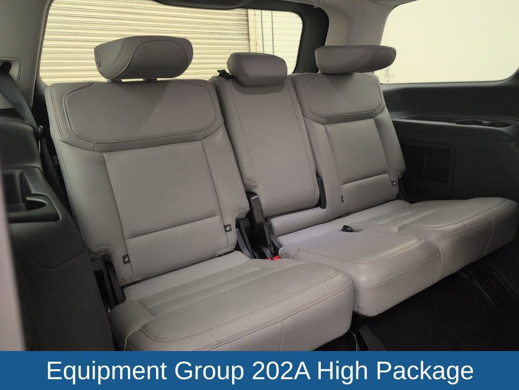 Certified 2025 Ford Expedition Active image 19