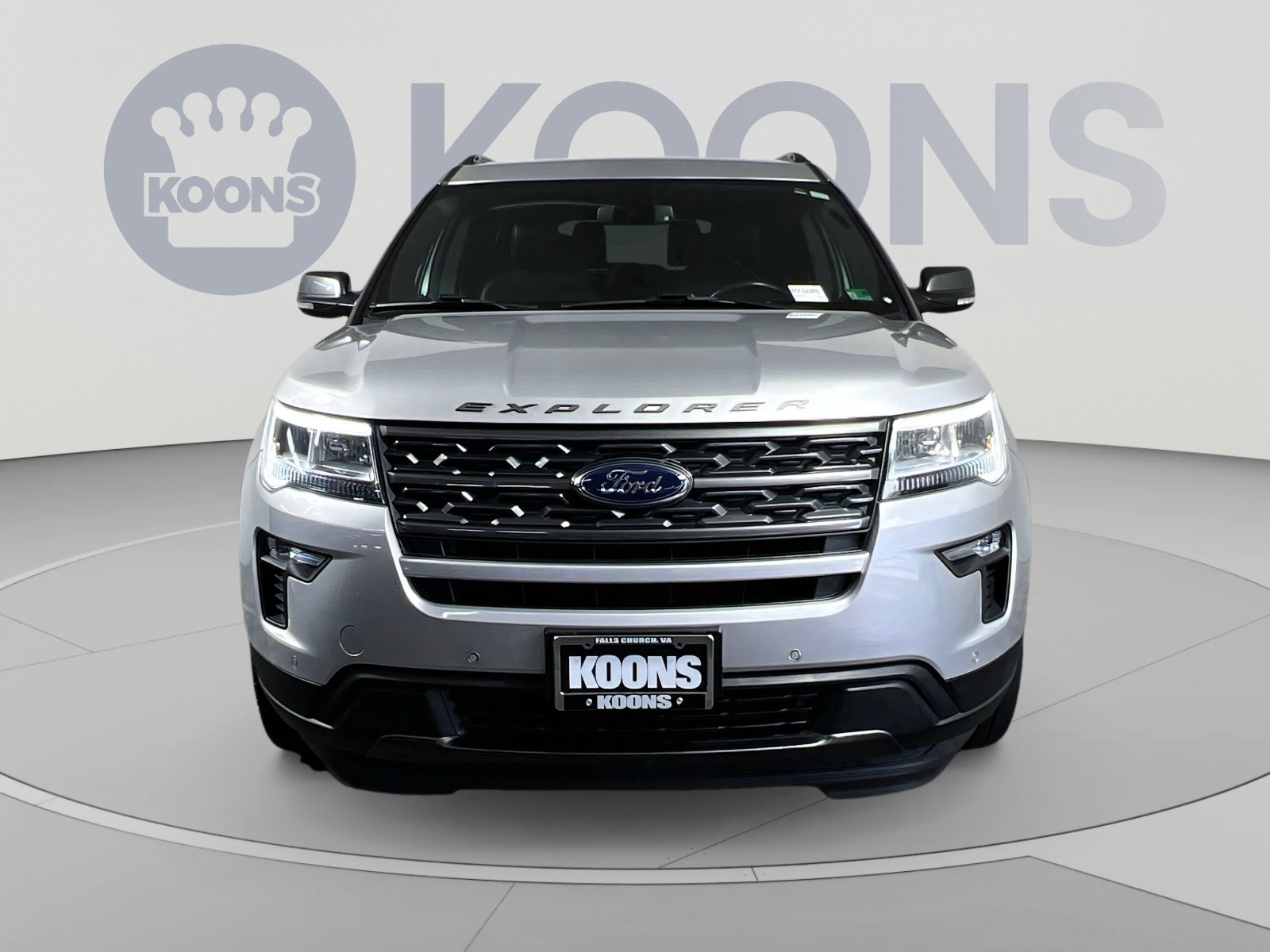 Certified 2018 Ford Explorer XLT w/ Equipment Group 202A AWD/4WD image 4