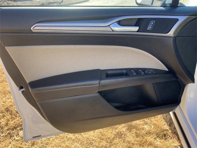 Certified 2018 Ford Fusion S image 23