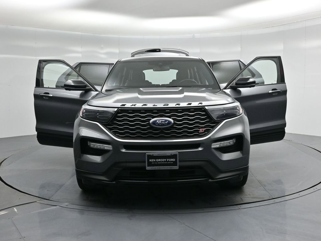 Certified 2022 Ford Explorer ST w/ Equipment Group 401A image 35