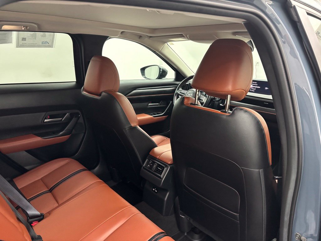 Used 2023 MAZDA CX-50 Meridian Edition w/ Apex Package AWD/4WD image 41