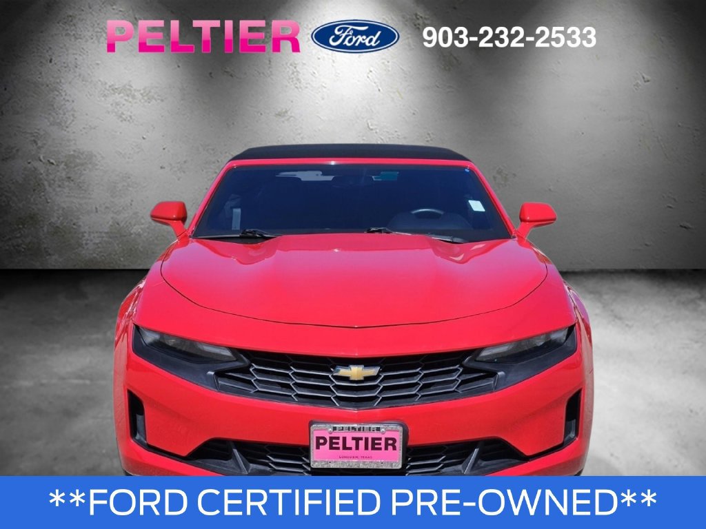 Used 2020 Chevrolet Camaro LT RWD image 2