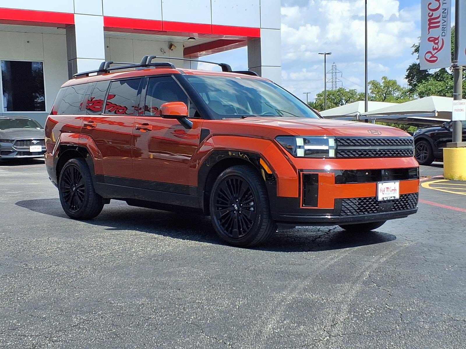 Used 2025 Hyundai Santa Fe Calligraphy FWD image 4