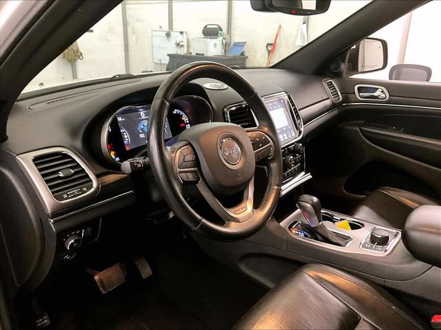 Used 2019 Jeep Grand Cherokee Limited AWD/4WD image 12
