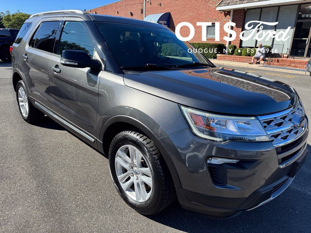 Certified 2018 Ford Explorer XLT w/ Equipment Group 201A AWD/4WD image 1