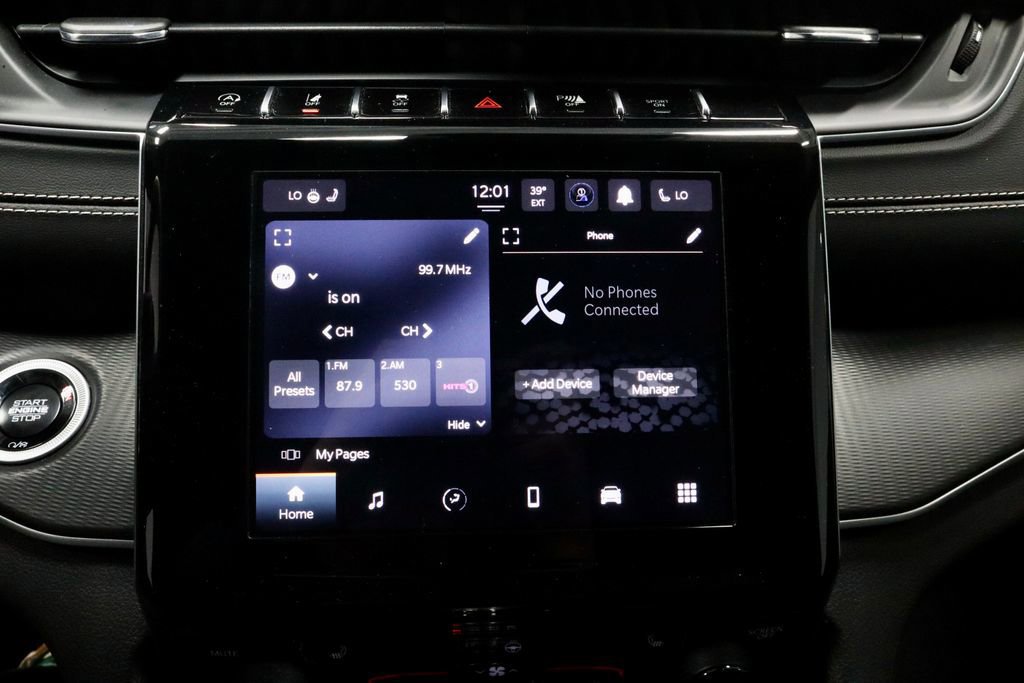 Used 2024 Jeep Grand Cherokee Altitude image 10