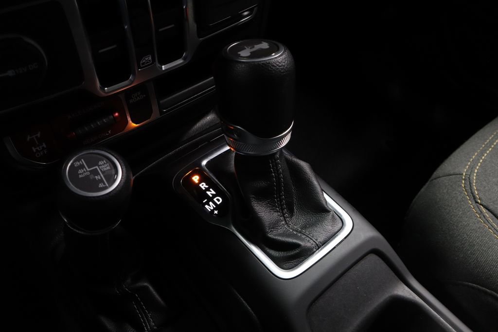 Used 2024 Jeep Wrangler Unlimited image 34