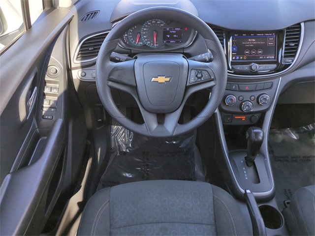 Used 2020 Chevrolet Trax LS image 16