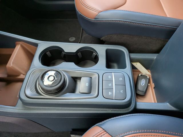 Certified 2022 Ford Maverick Lariat w/ Lariat Luxury Package AWD/4WD image 22
