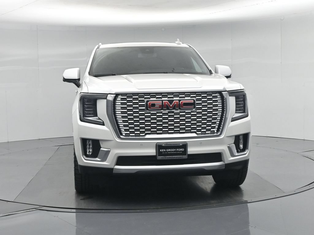 Used 2023 GMC Yukon XL Denali AWD/4WD image 25