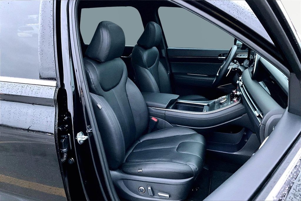 Used 2025 Hyundai Palisade Calligraphy image 7