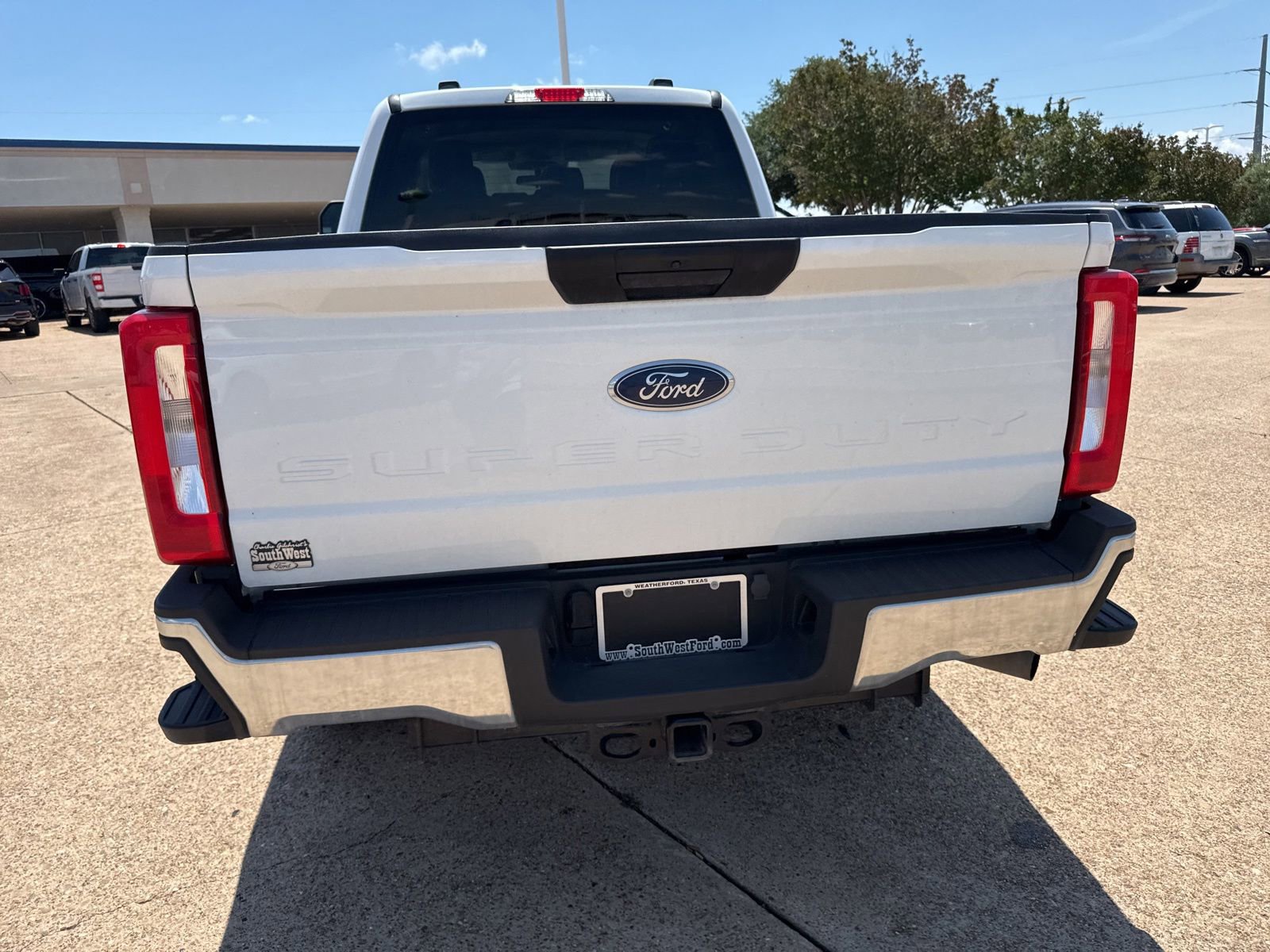 Certified 2024 Ford F250 XLT w/ FX4 Off-Road Package AWD/4WD image 6