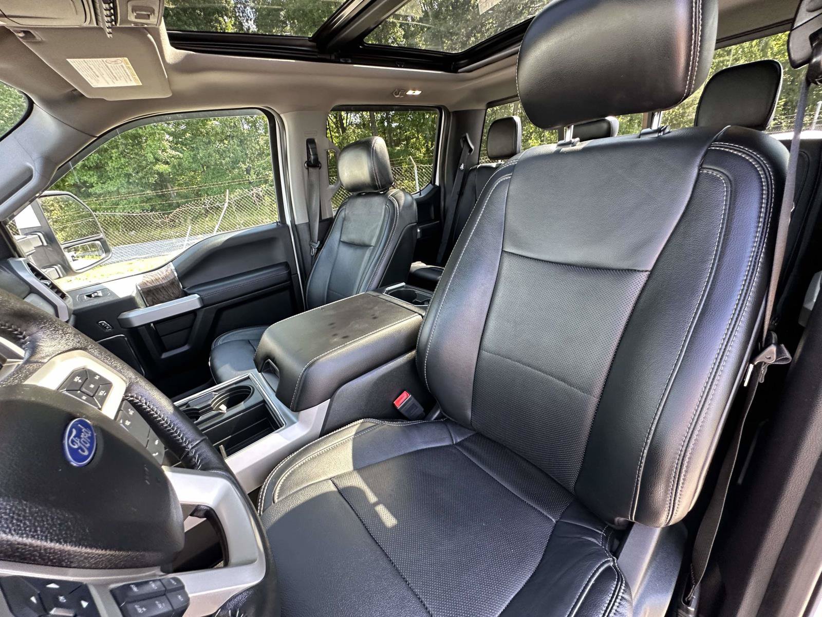 Certified 2019 Ford F350 Lariat w/ Lariat Ultimate Package AWD/4WD image 20