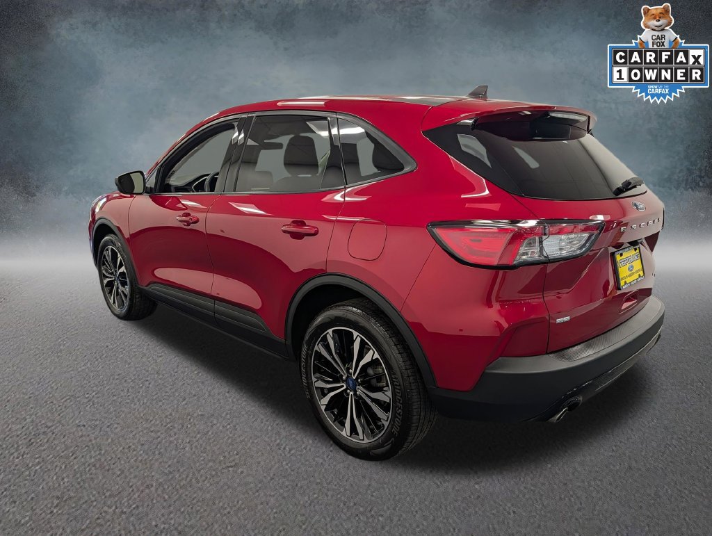 Certified 2022 Ford Escape SE w/ SE Sport Appearance Package AWD/4WD image 6