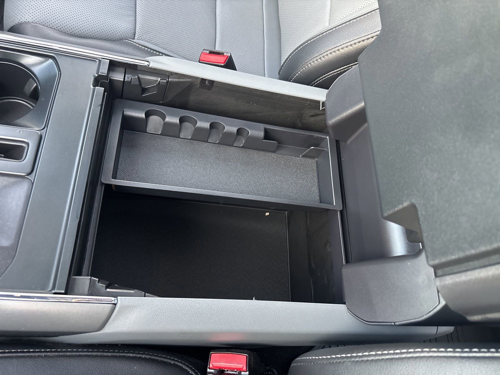 Certified 2022 Ford F150 Lariat w/ Equipment Group 502A High image 38