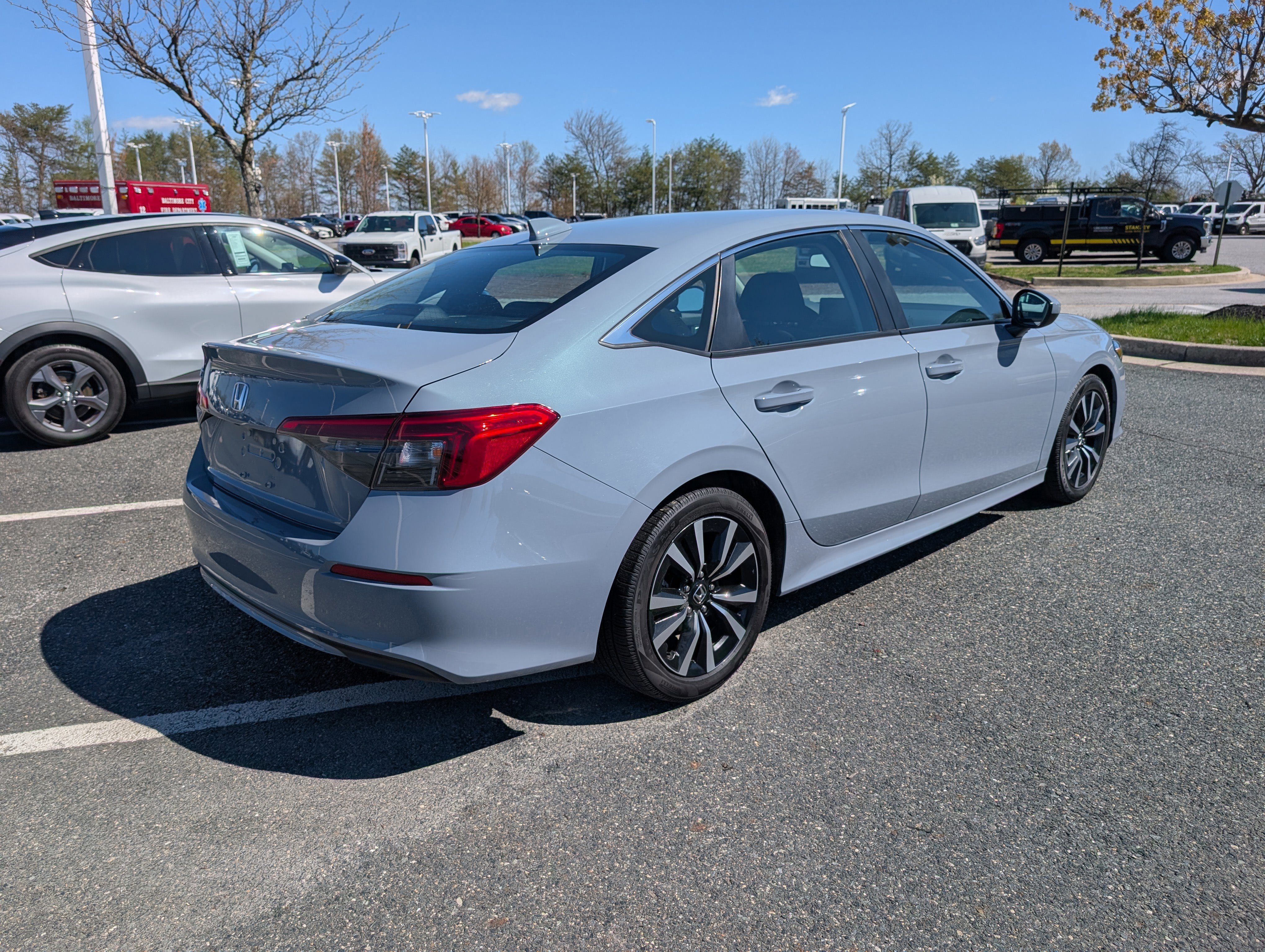 Used 2024 Honda Civic EX image 5
