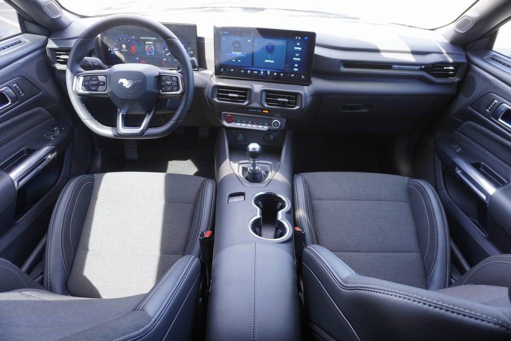 Certified 2025 Ford Mustang GT RWD image 15